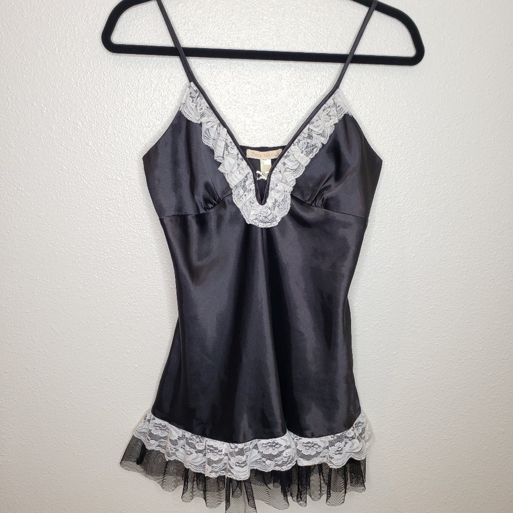 Flora Nikrooz Black Chemise with Lace Small
